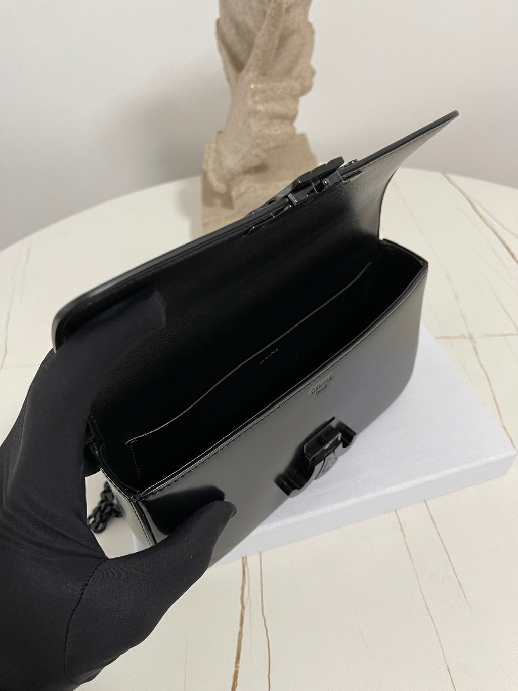 CELINE Chain Underarm Bag