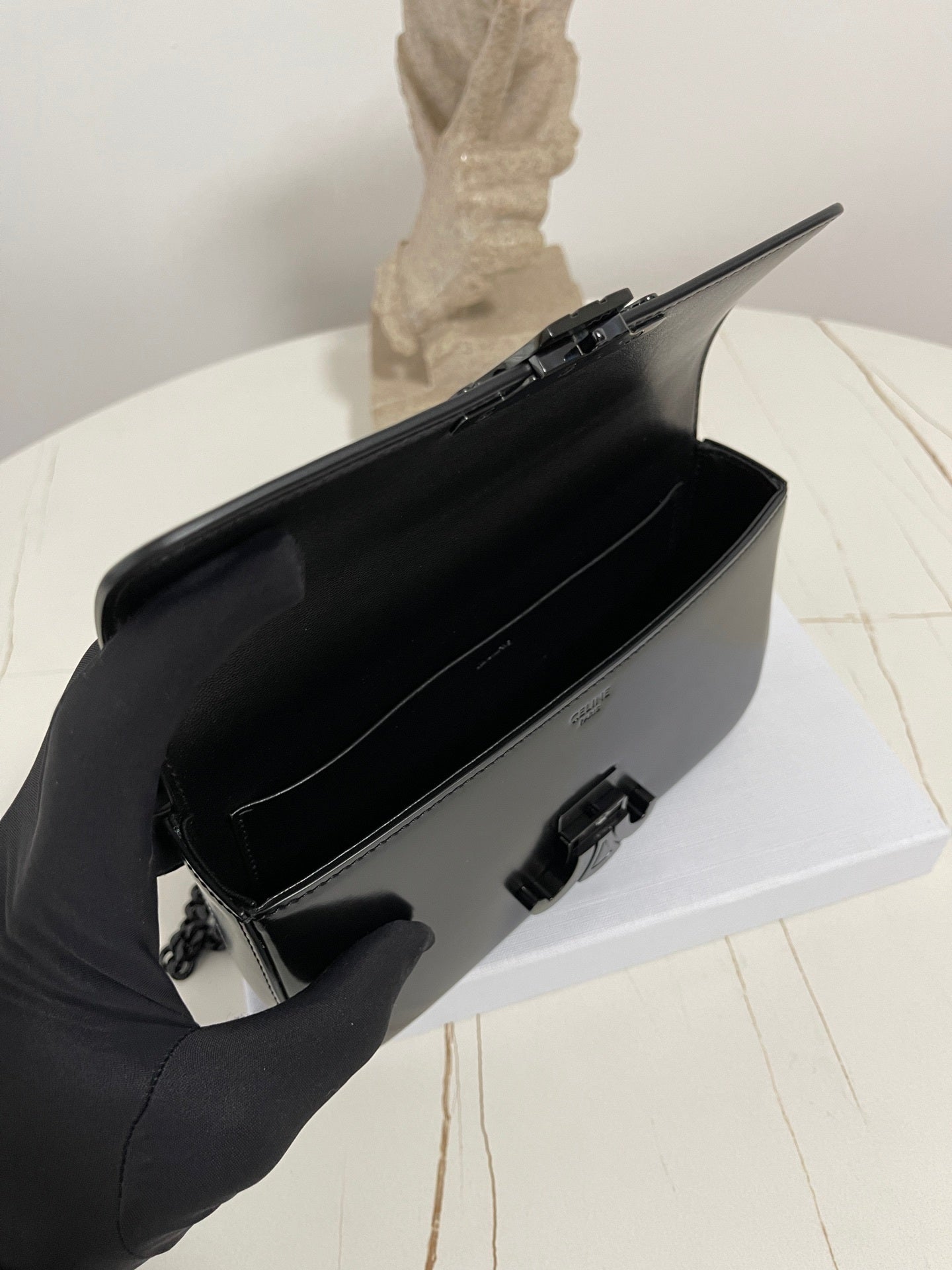 CELINE Chain Underarm Bag