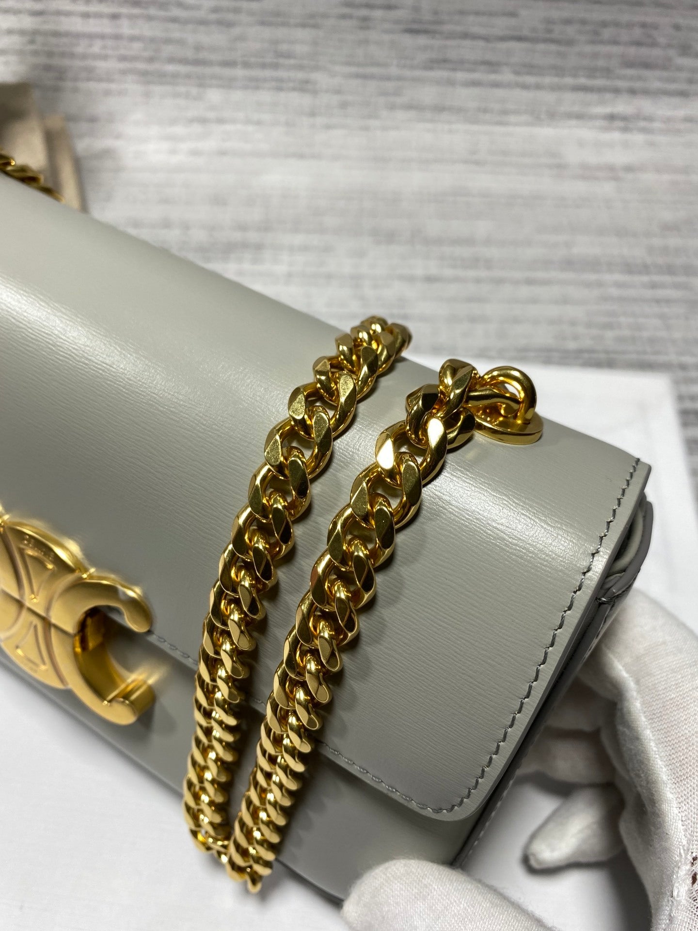 CELINE Chain Underarm Bag