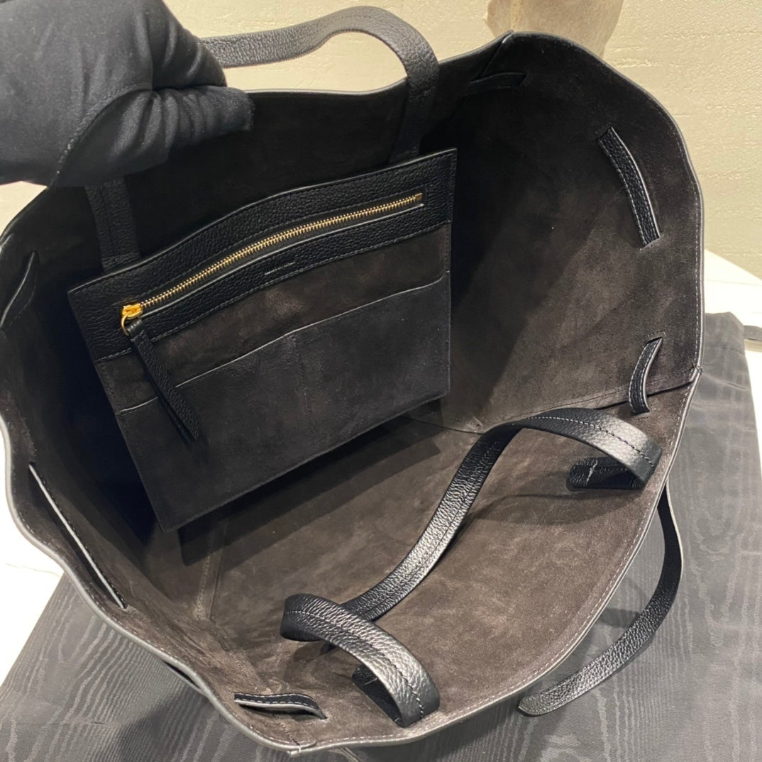 CELINE Soft Grained Leather Shoulder Bag Small