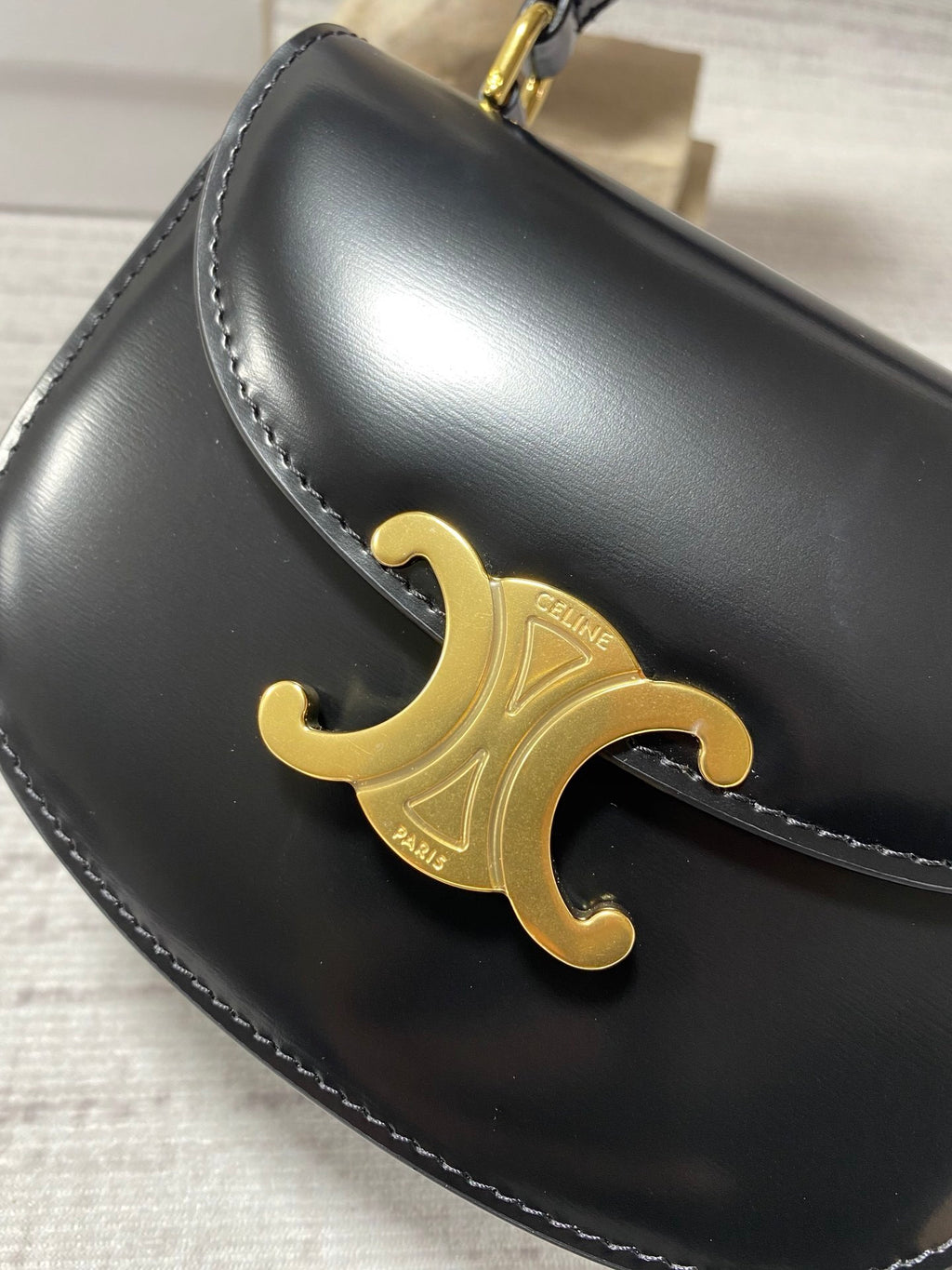 CELINE Triomphe Saddle Bag