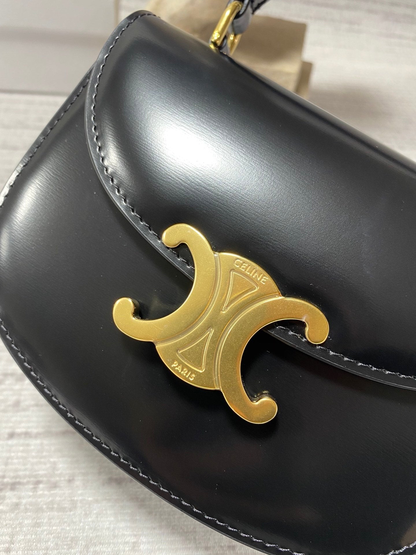 CELINE Triomphe Saddle Bag