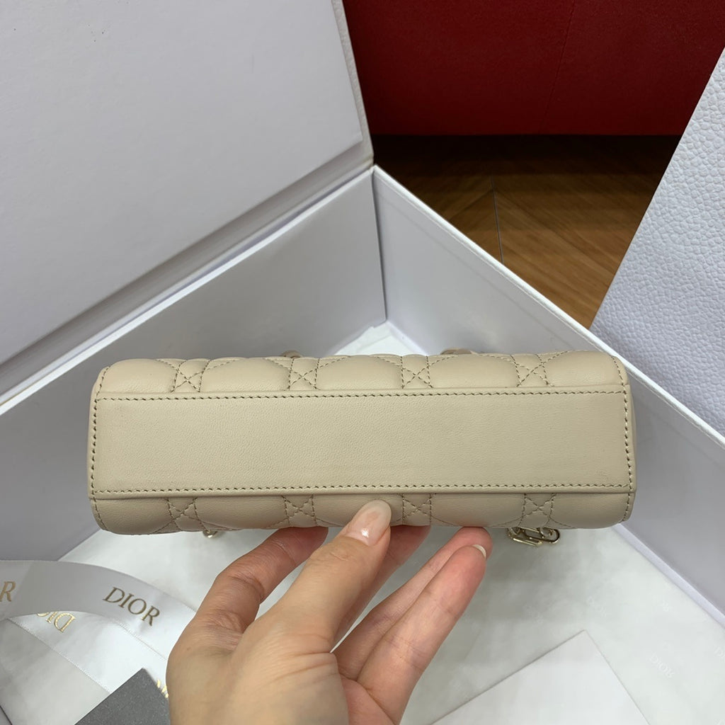 CHRISTIAN DIOR Lady Dior Mini Bag
