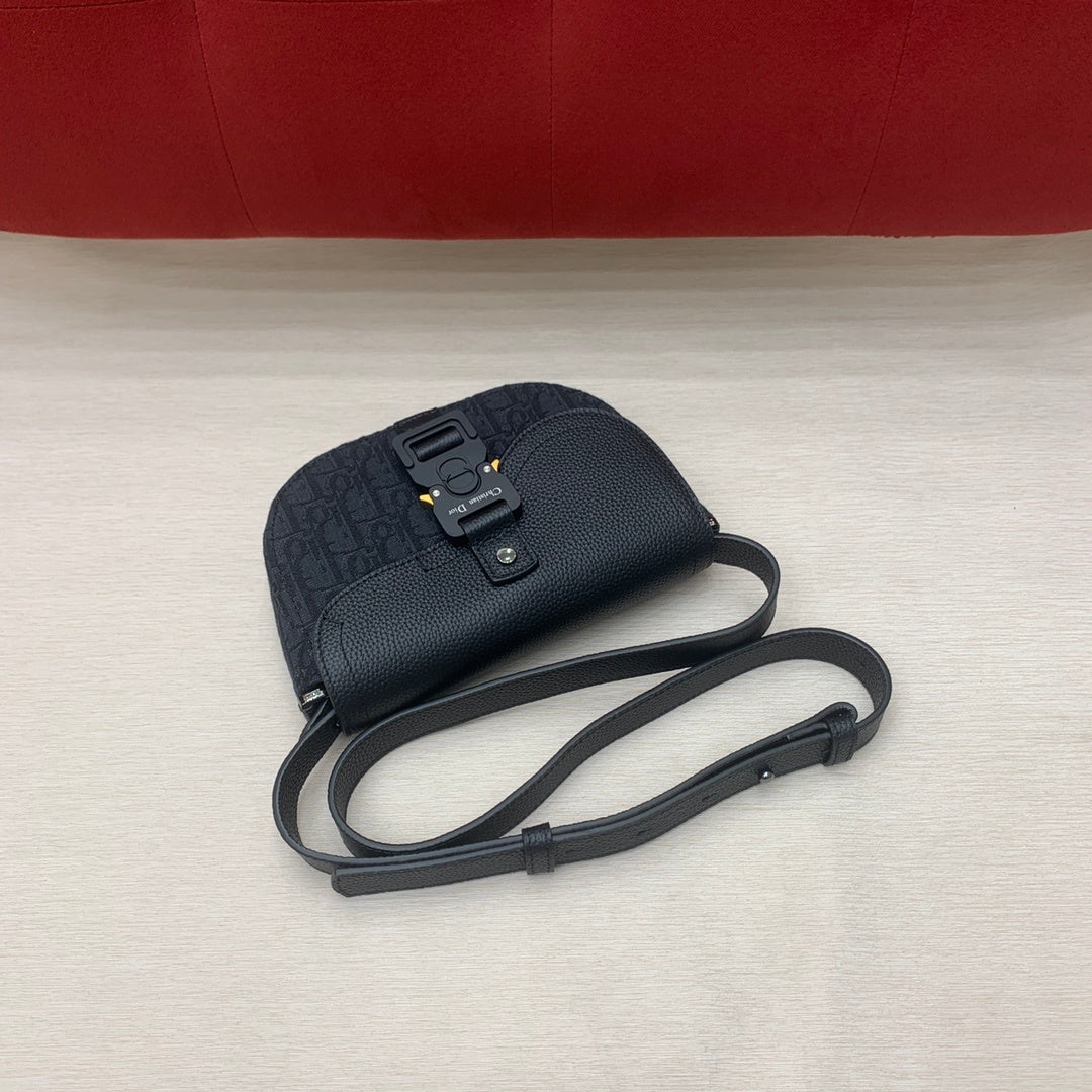 CHRISTIAN DIOR Saddle Clutch with Strap