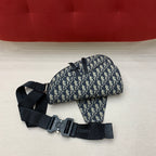 CHRISTIAN DIOR Saddle Bag