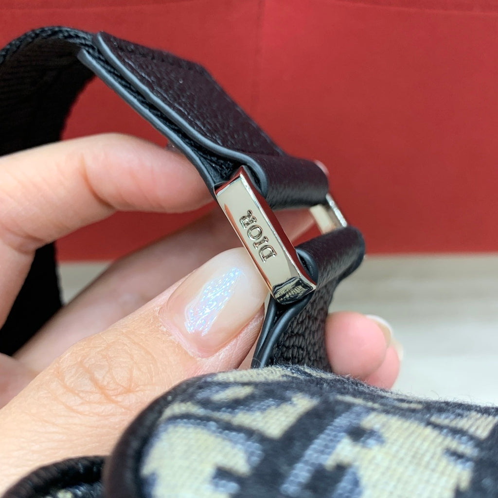 CHRISTIAN DIOR Saddle Bag