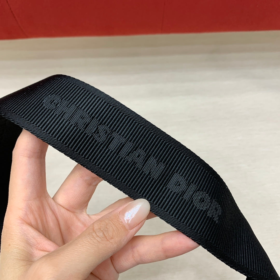 CHRISTIAN DIOR Saddle Bag