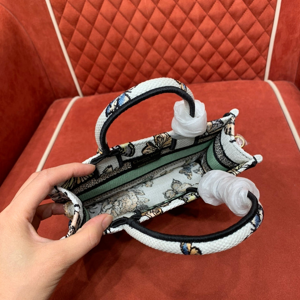 CHRISTIAN DIOR Book Tote Mini