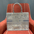CHRISTIAN DIOR Book Tote Large