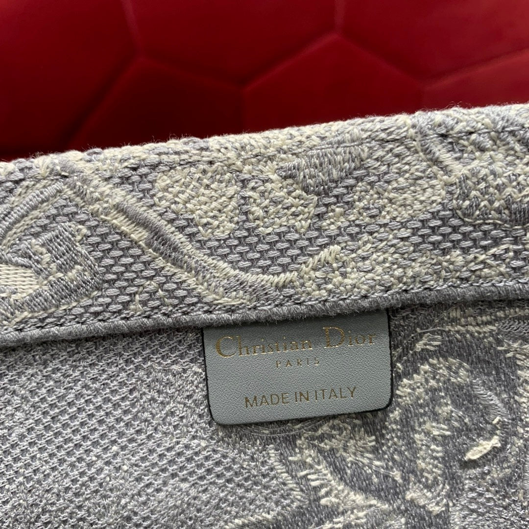 CHRISTIAN DIOR Book Tote Large