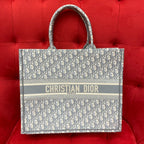 CHRISTIAN DIOR Book Tote Large