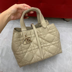 CHRISTIAN DIOR Dior Toujours Bag Medium