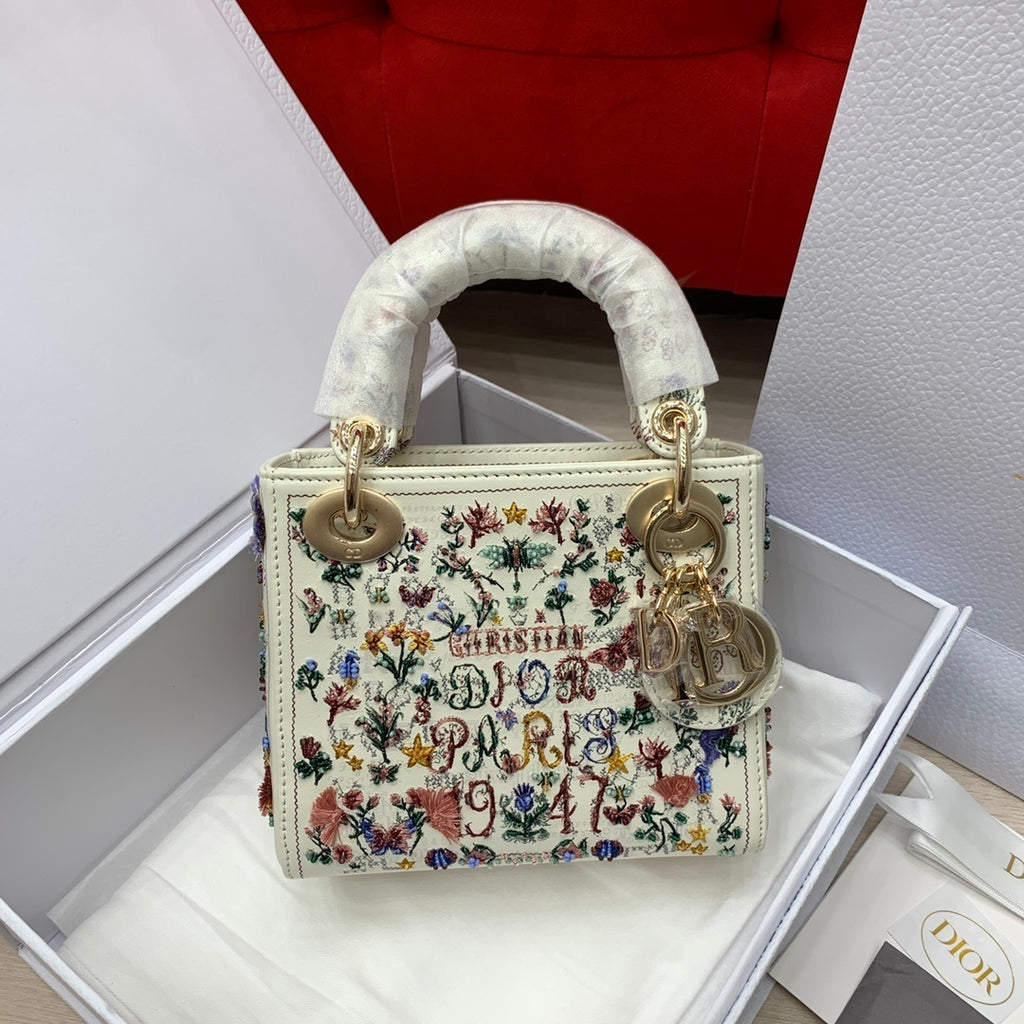CHRISTIAN DIOR Lady Dior Mini Bag