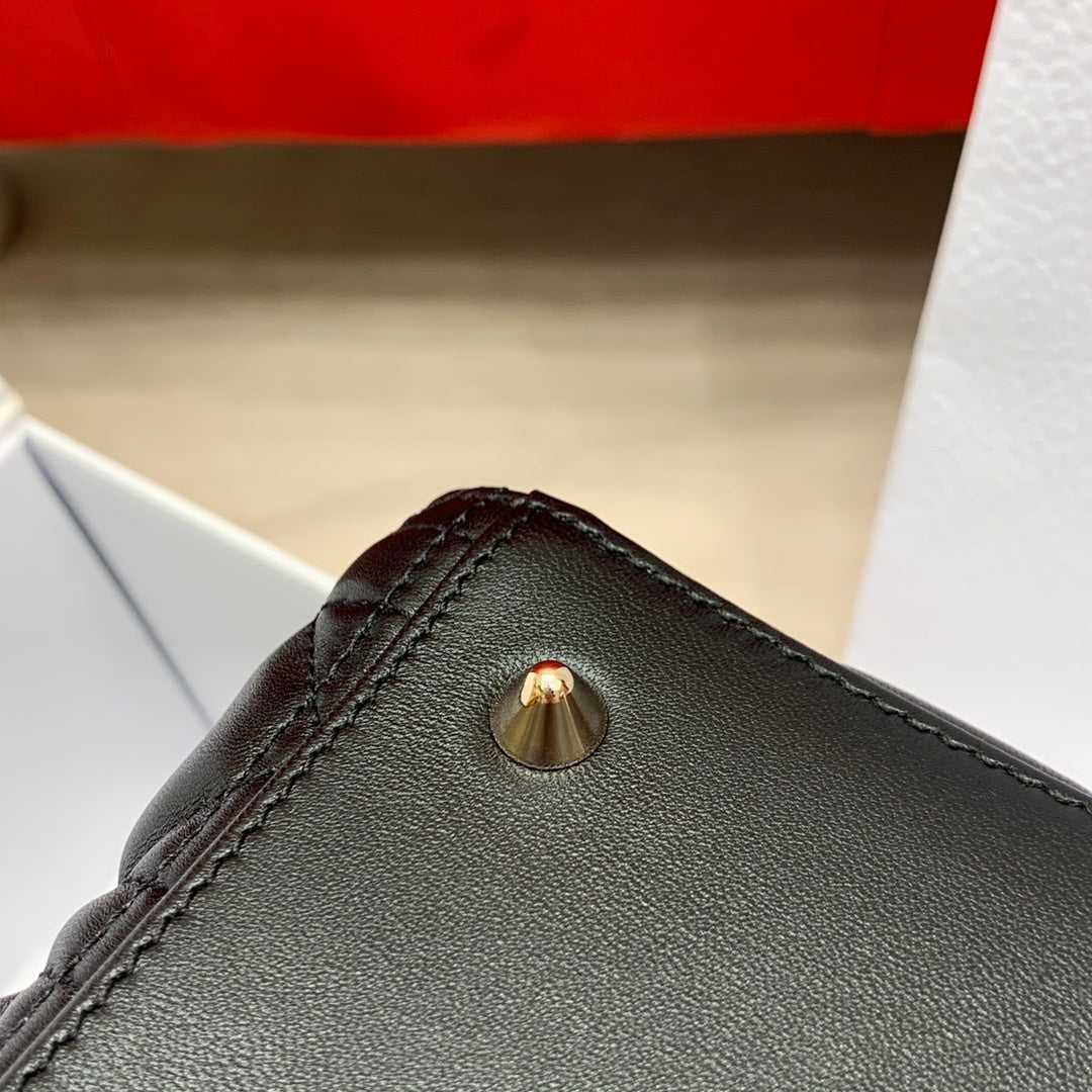CHRISTIAN DIOR Flap Bag Five-Panel Cannage