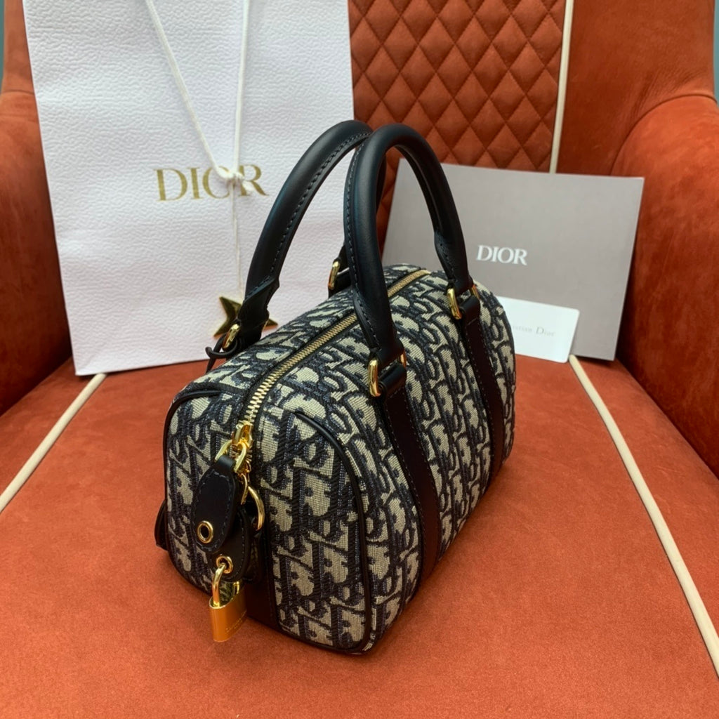 CHRISTIAN DIOR Groove 20 Bag