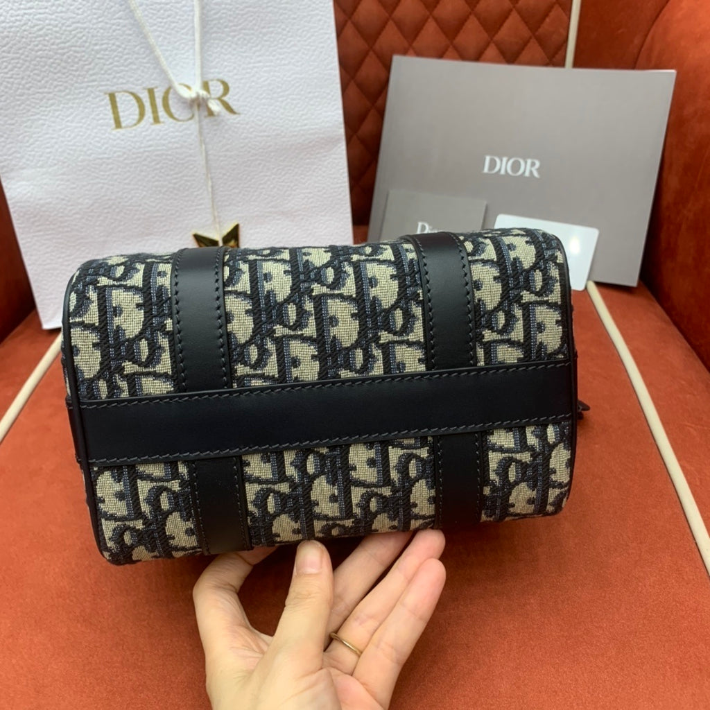 CHRISTIAN DIOR Groove 20 Bag