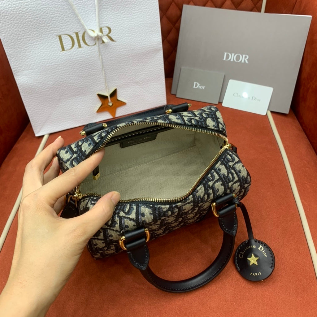 CHRISTIAN DIOR Groove 20 Bag