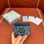 CHRISTIAN DIOR 30 Montaigne Card Holder