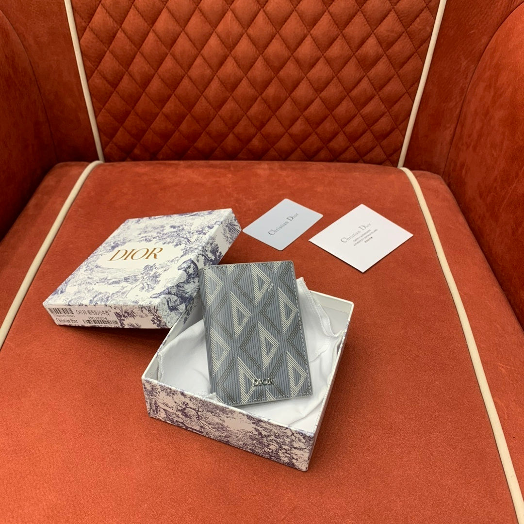 CHRISTIAN DIOR CD Diamond Bi-Fold Card Holder