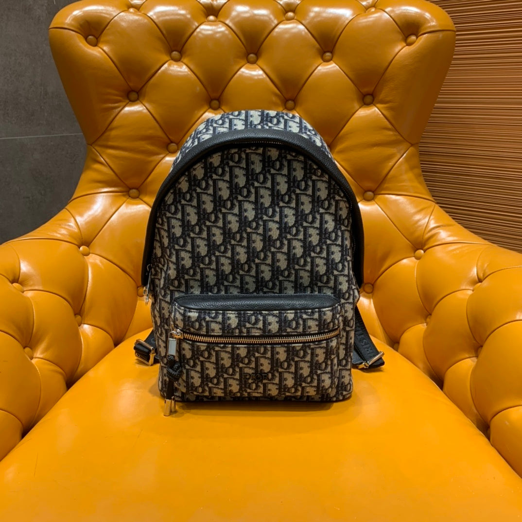 CHRISTIAN DIOR Lady D-Joy Bag Small