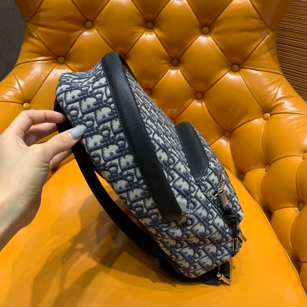 CHRISTIAN DIOR Lady D-Joy Bag Small