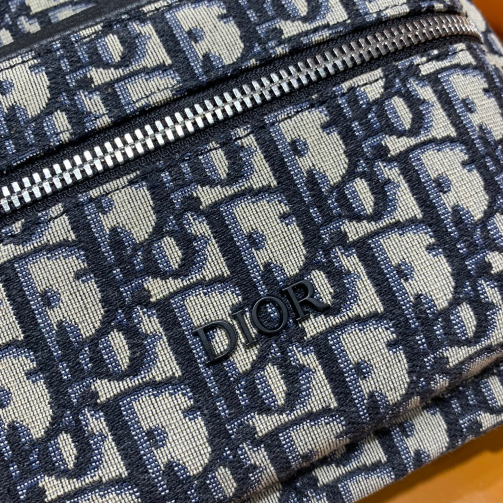 CHRISTIAN DIOR Lady D-Joy Bag Small