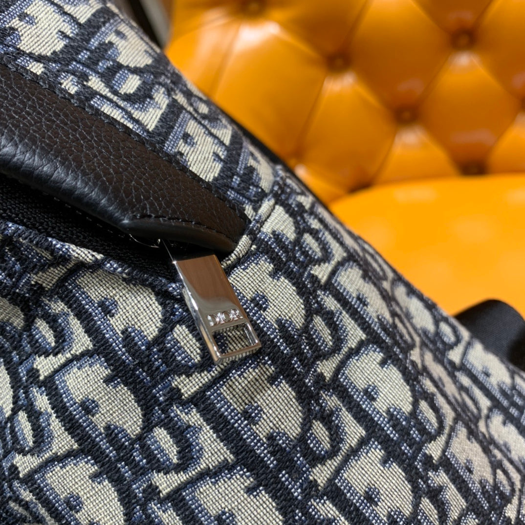 CHRISTIAN DIOR Dior Oblique Backpack