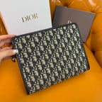 CHRISTIAN DIOR 30 Montaigne Pouch