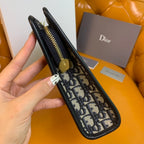 CHRISTIAN DIOR 30 Montaigne Pouch