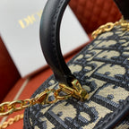 CHRISTIAN DIOR 30 Montaigne Mini Vanity Bag