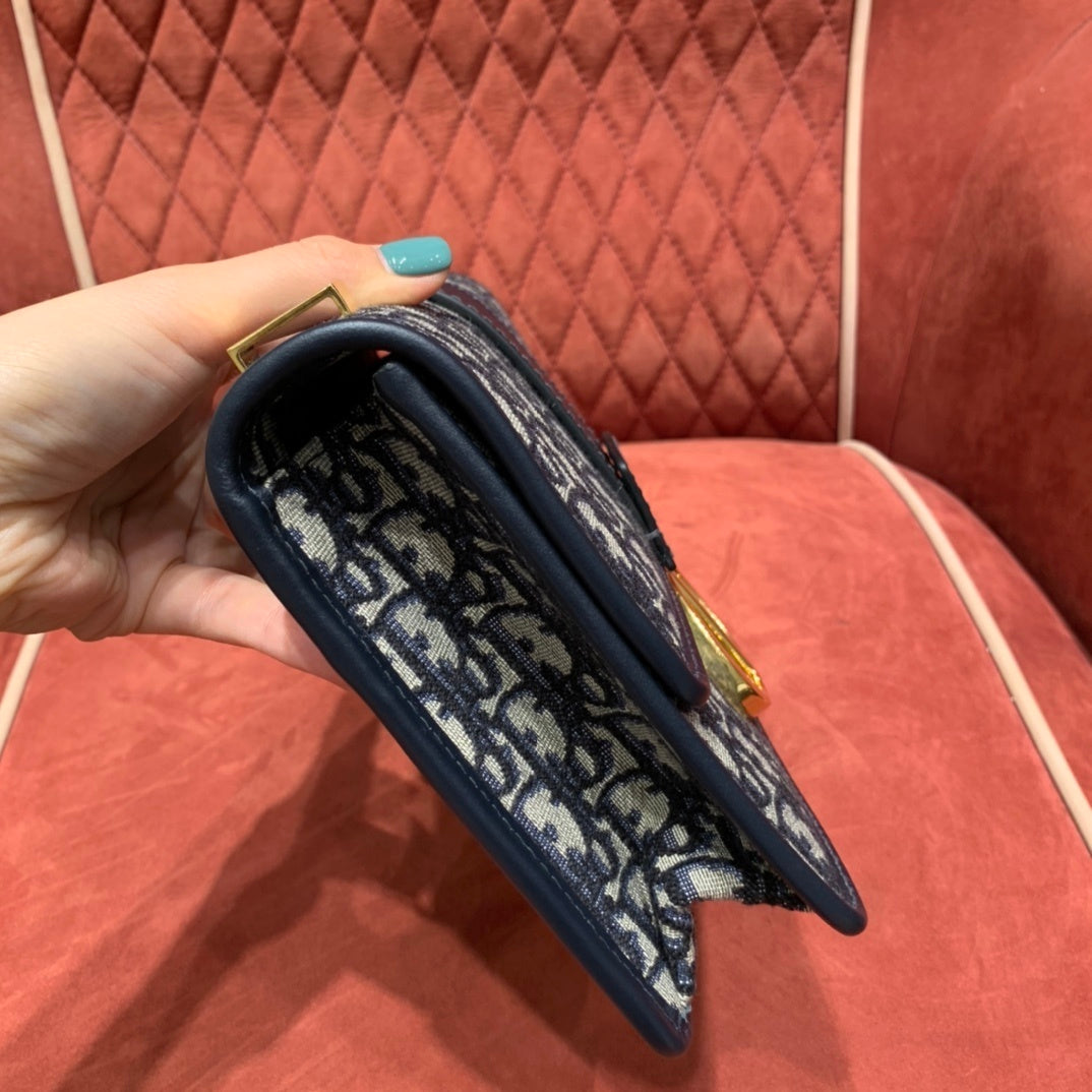 Christian Dior 30 Montaigne Handbag (Upgraded Version)