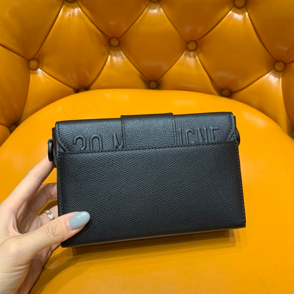 Christian Dior 30 Montaigne Mini Box Handbag