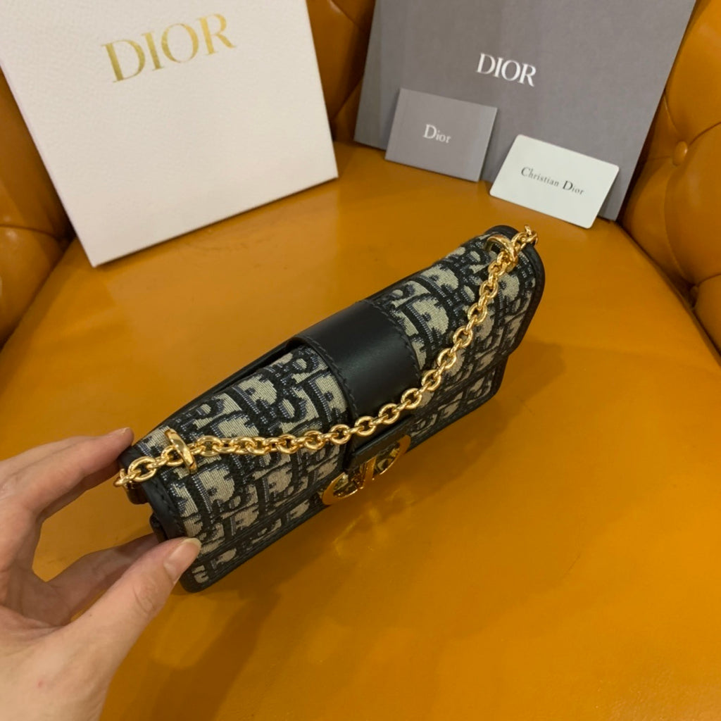 Christian Dior 30 Montaigne Mini Handbag