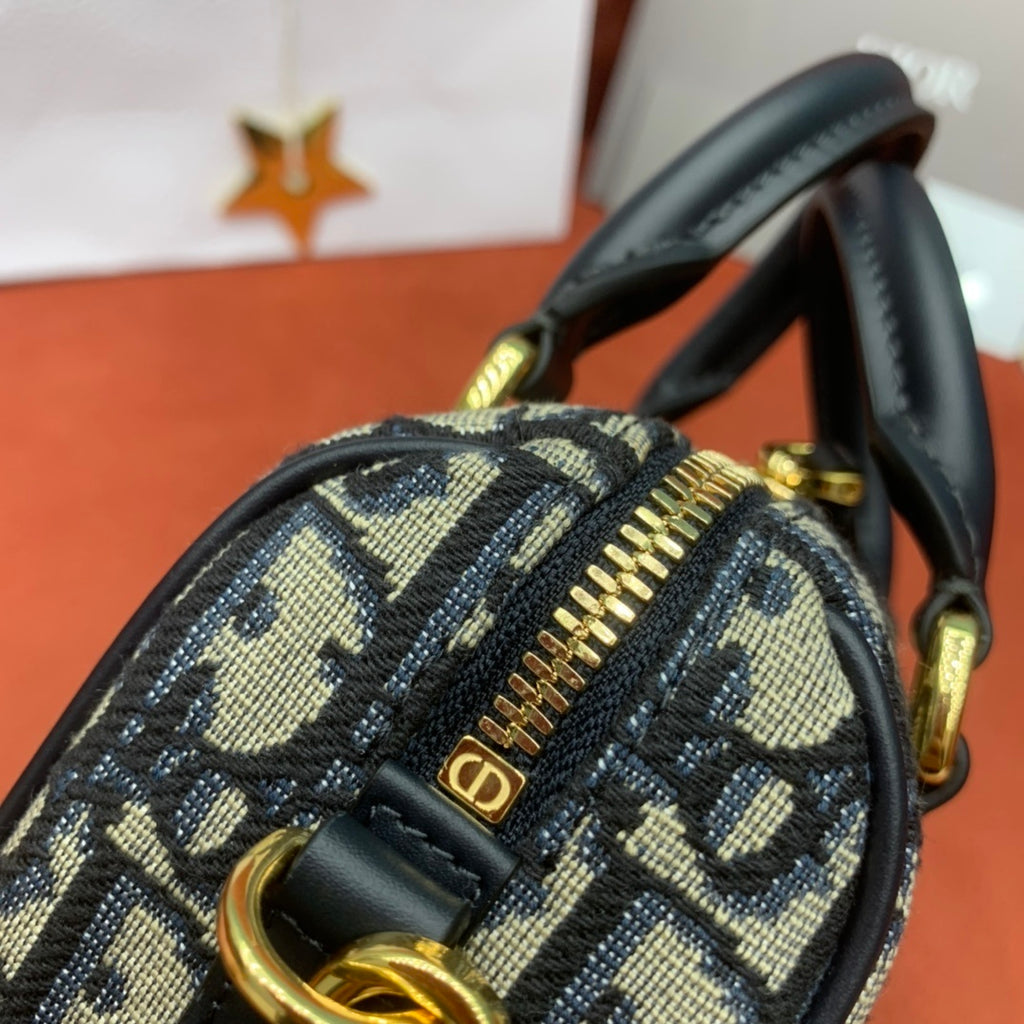 Christian Dior Groove 16 Mini Handbag