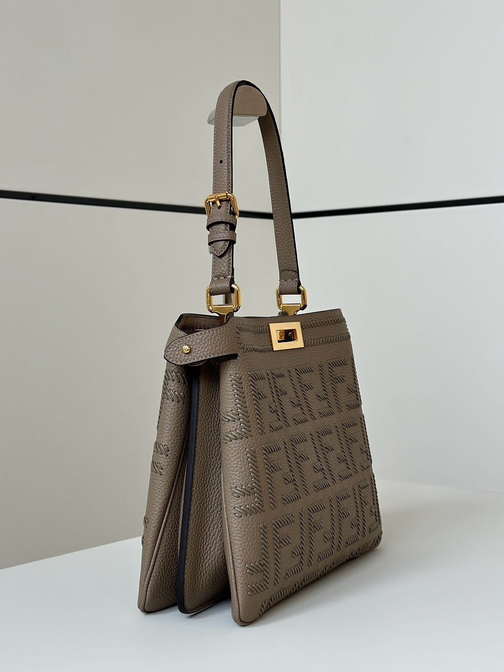 FENDI Peekaboo Soft Medium Handbag