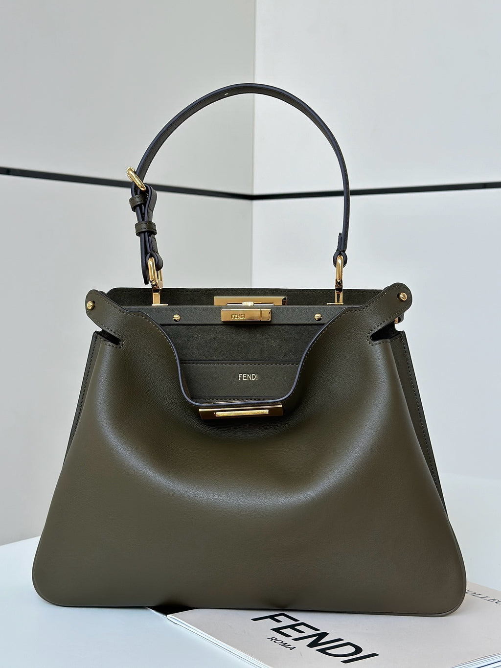 FENDI Peekaboo Medium Handbag