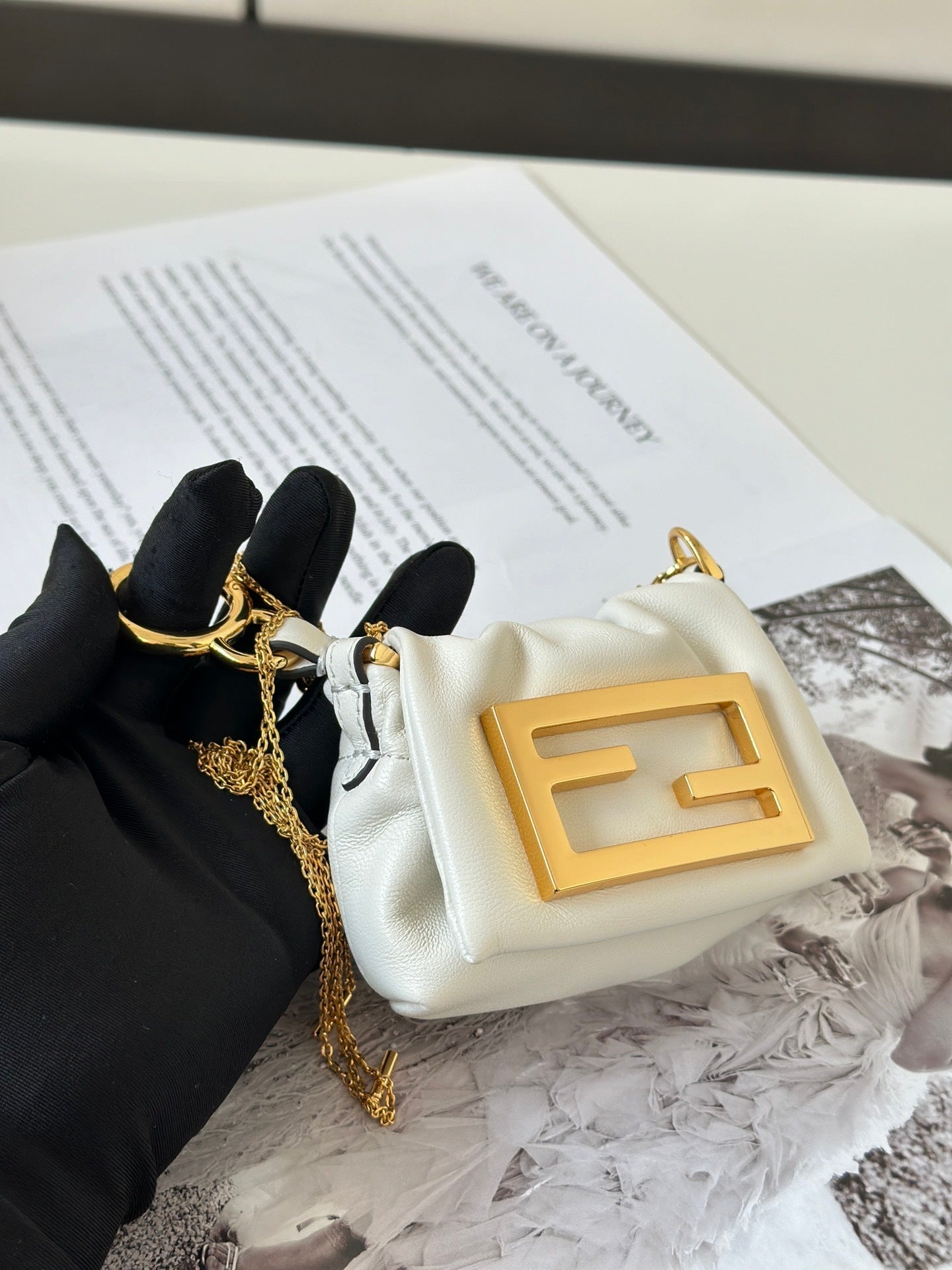 FENDI Nano Mamma Baguette