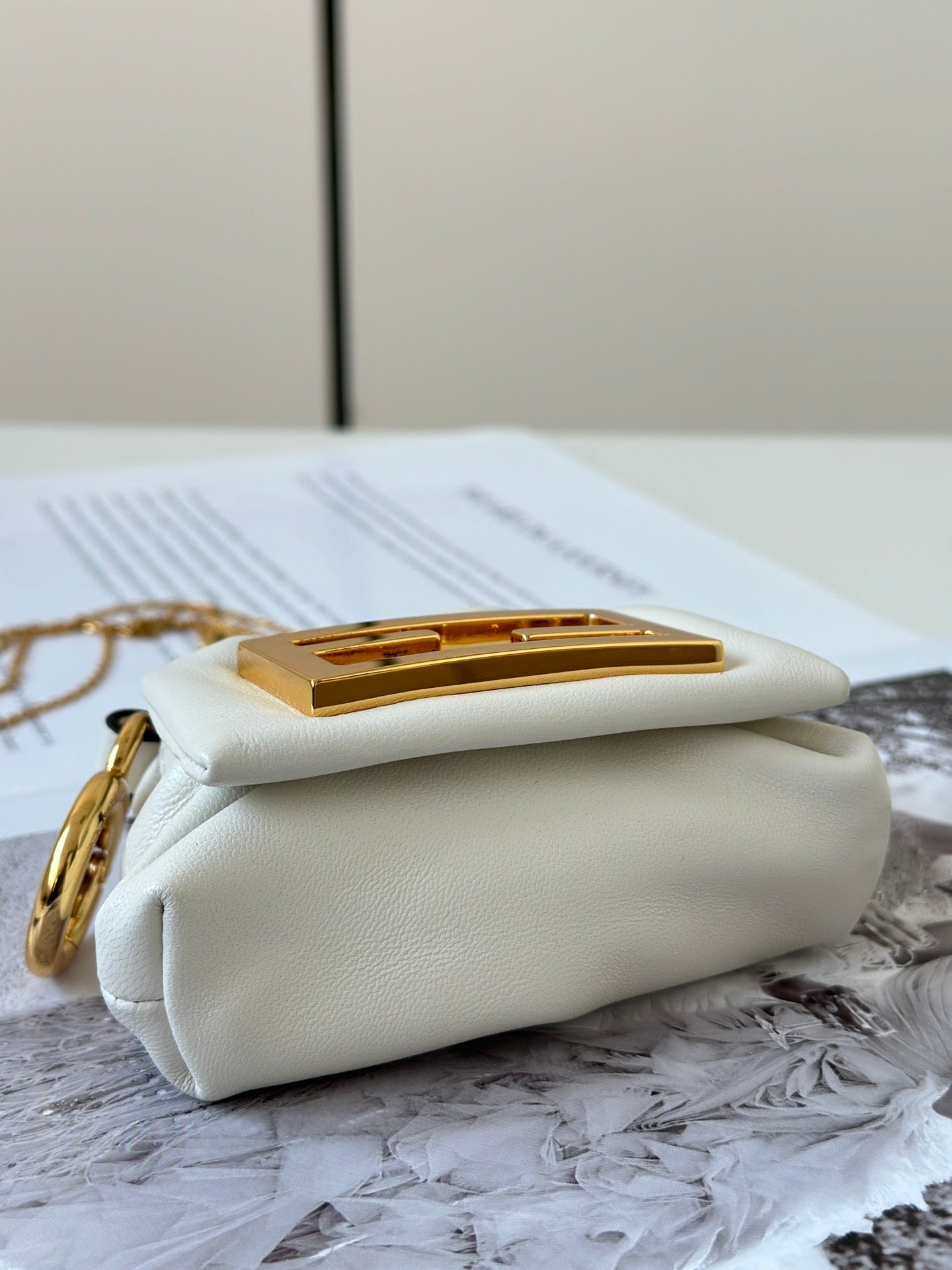 FENDI Nano Mamma Baguette