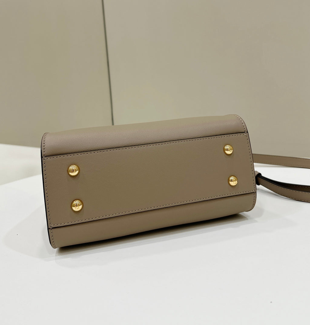 FENDI Peekaboo Classic Handbag