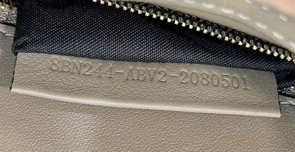 FENDI Peekaboo Classic Handbag