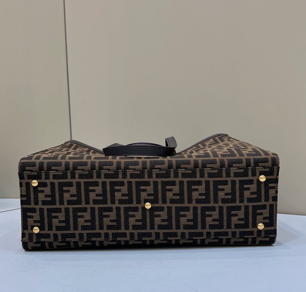 FENDI FF Canvas Tote Bag
