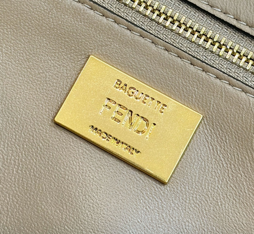 FENDI Baguette Medium Croc-Embossed Handbag