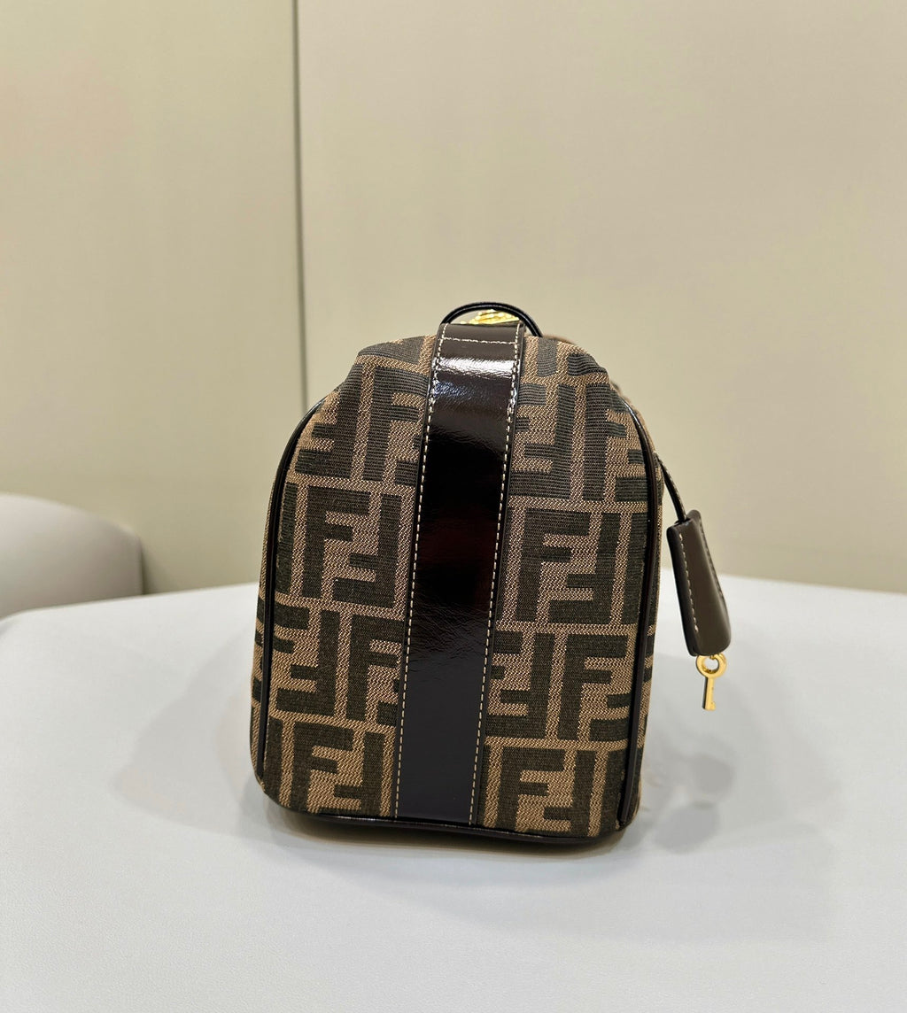 FENDI Vintage-Style FF Lunch Box Bag