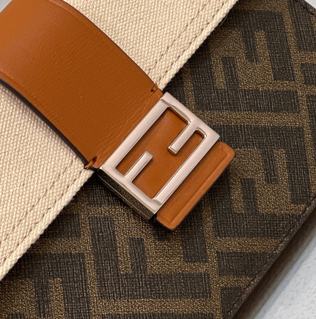 FENDI Mini Baguette Phone Bag