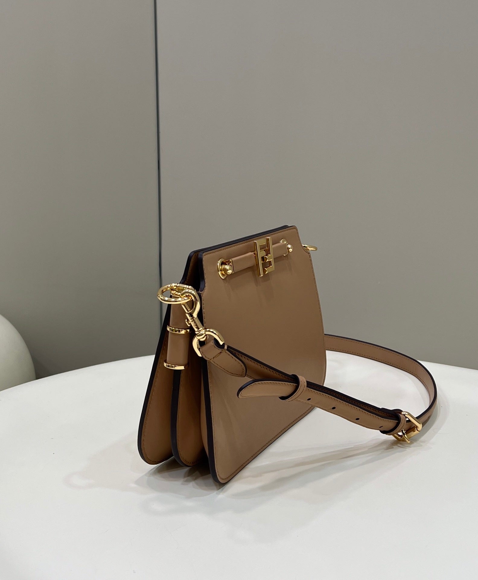 FENDI Touch Accordion Handbag
