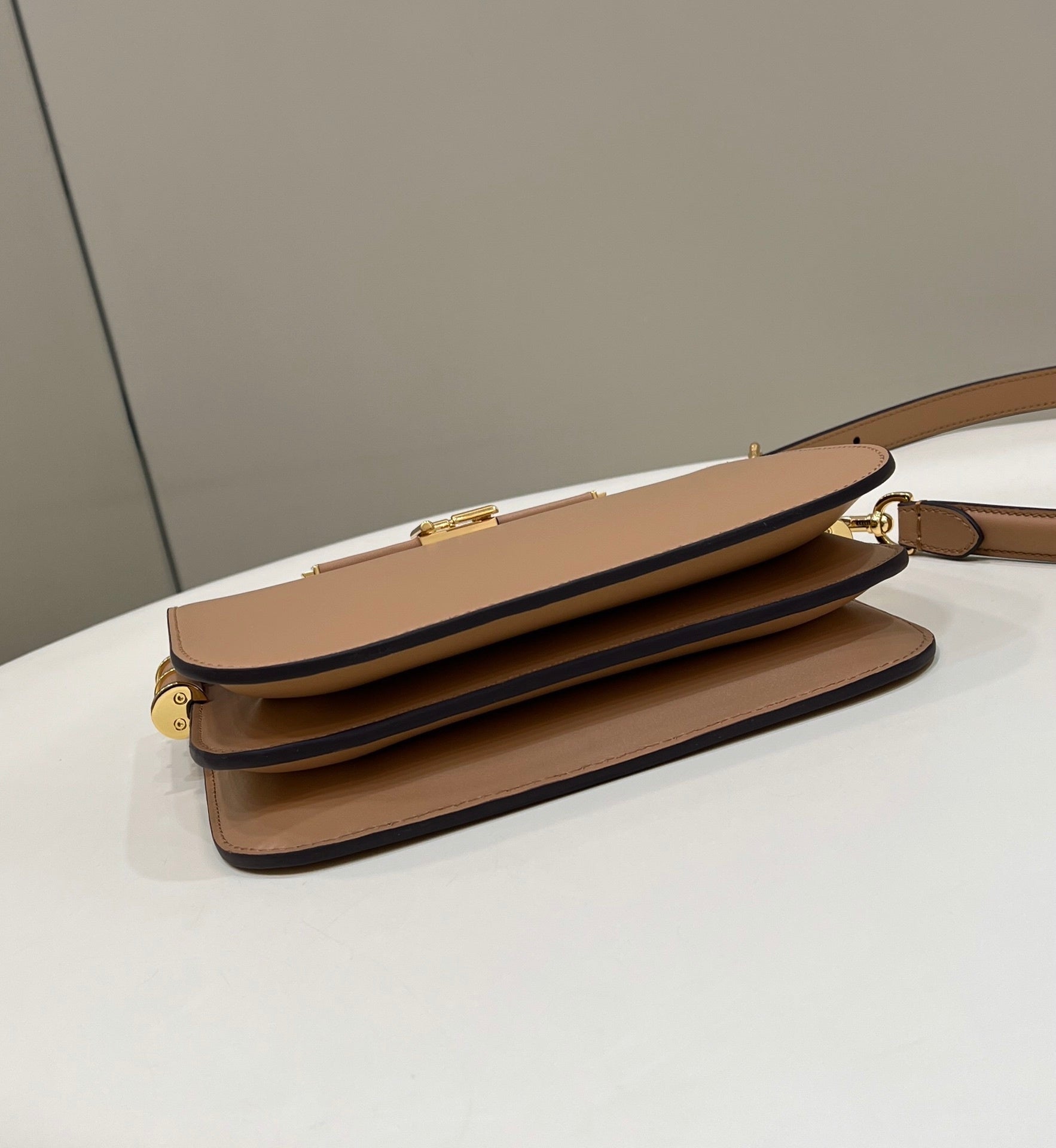 FENDI Touch Accordion Handbag