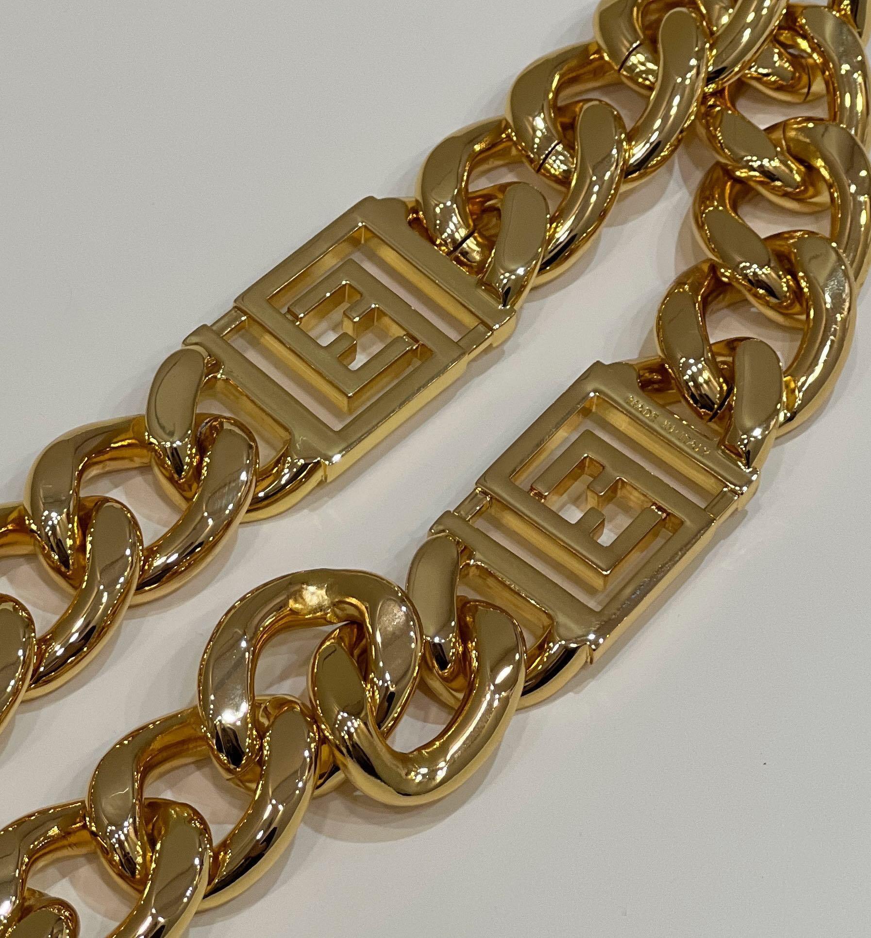 FENDI Logo Chain Shoulder Strap
