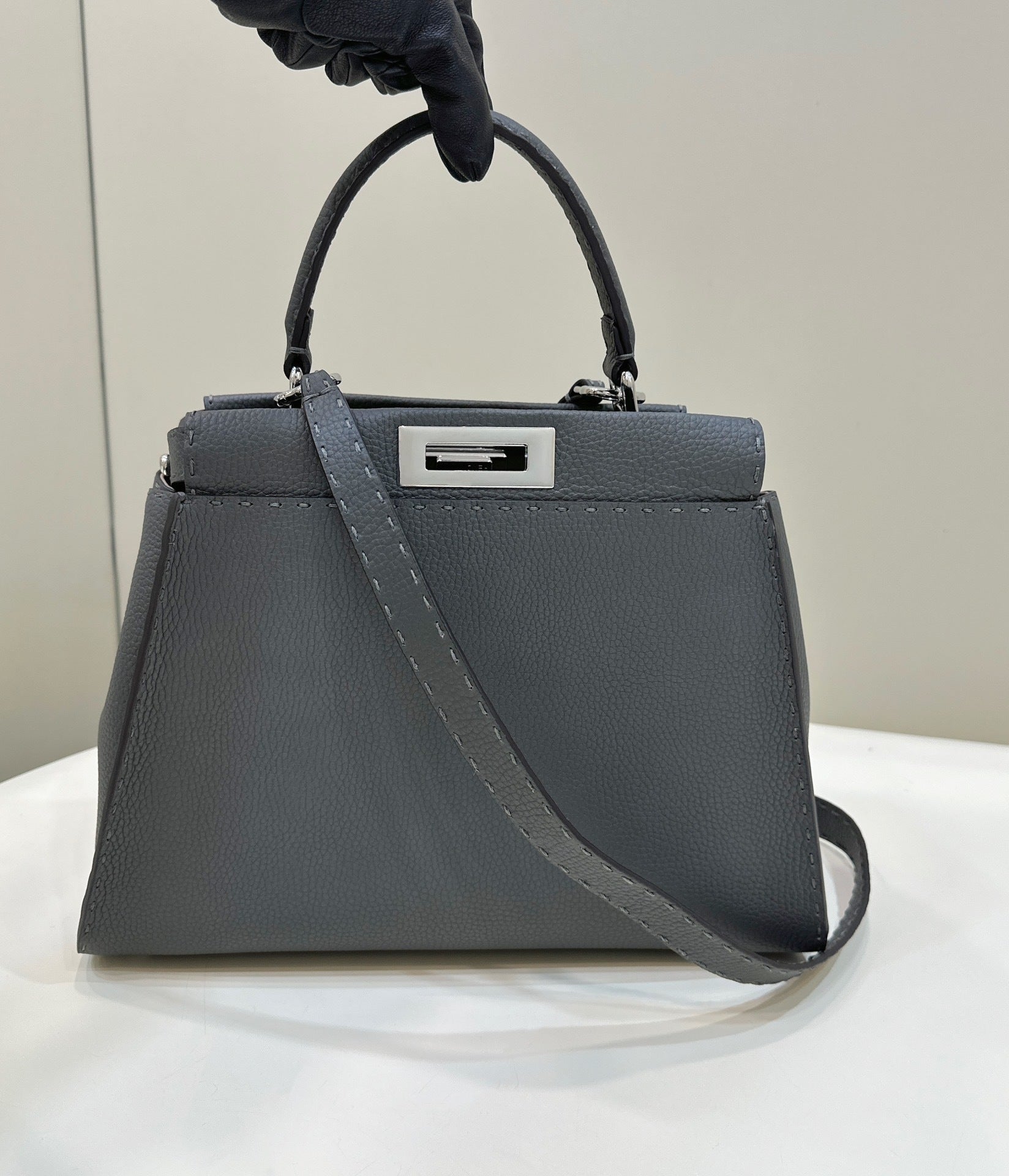 FENDI Classic Peekaboo Large Handbag