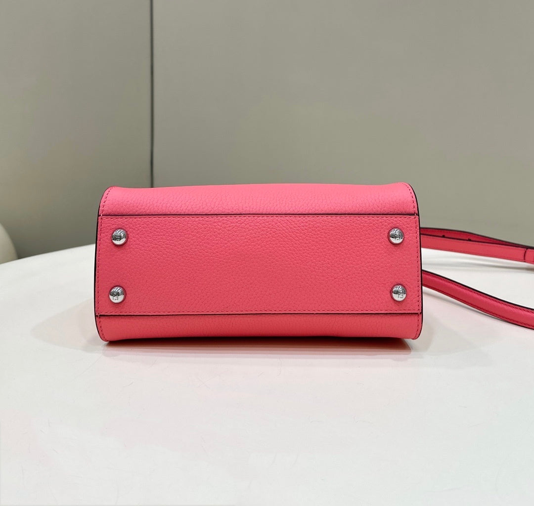 FENDI Peekaboo Leather Handbag