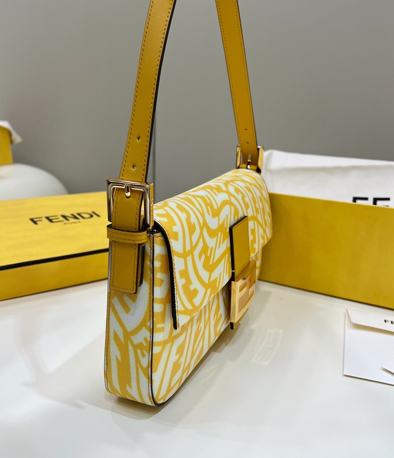 FENDI Baguette Leather Handbag